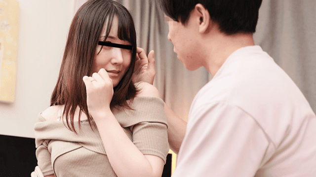 051124_100-Vô tình match mẹ của bạn thân trên tinder - zayjoacr.co.uk